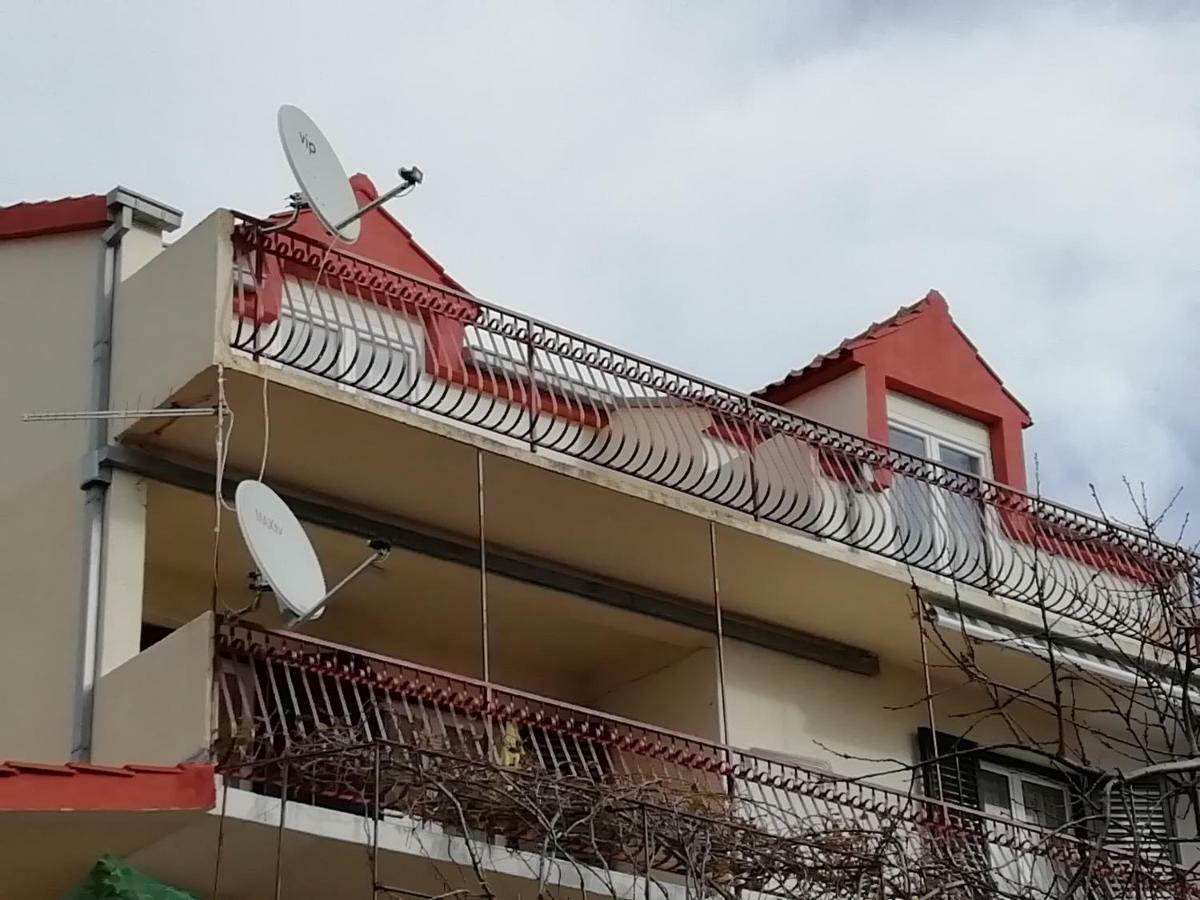 Angella Apartment Dugi Rat Zewnętrze zdjęcie