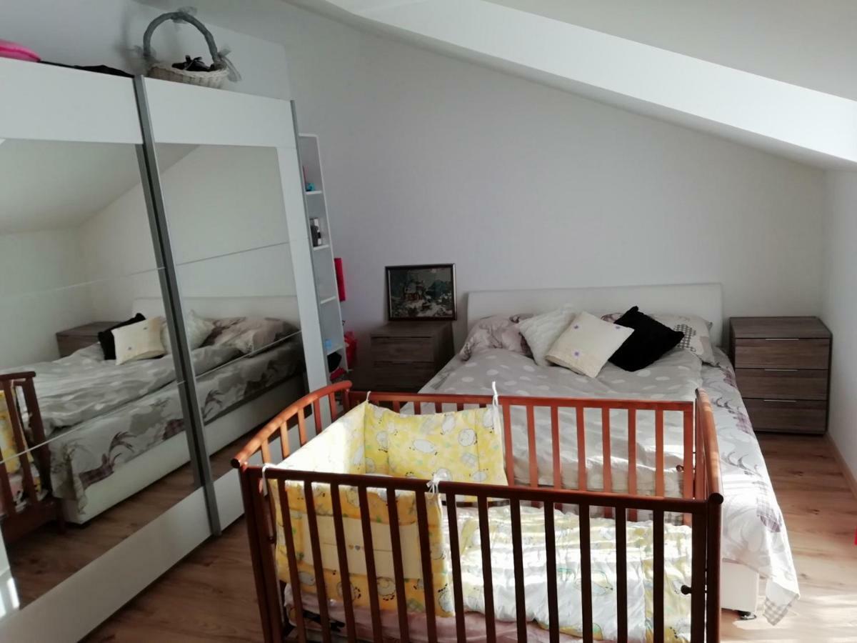 Angella Apartment Dugi Rat Zewnętrze zdjęcie