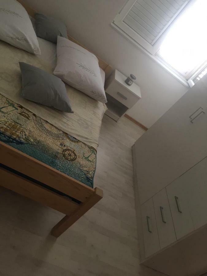 Angella Apartment Dugi Rat Zewnętrze zdjęcie