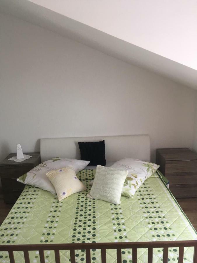 Angella Apartment Dugi Rat Zewnętrze zdjęcie